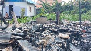 kebakaran-satu-rumah-hangus-di-Kompleks-Borneo-Indah-landasan-ulin-tengah-banjarbaru-25072023.jpg