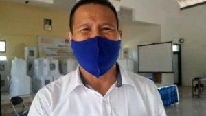 ketua-kpu-kalsel-sarmuji-saat-di-kpu-martapura.jpg