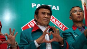 ketua-umum-partai-idaman-rhoma-irama_20161215_220056.jpg
