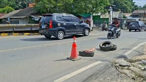 kondisi-Jembatan-di-Jalan-Brigjen-Hasan-Basri-Desa-Semayap.jpg