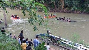 pencarian-korban-tenggelam-di-Sungai-Tabalong-Desa-Nawin.jpg