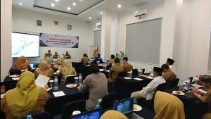 rapat-evaluasi-tim-percepatan-penanggulangan-TBC-yang-digelar-di-Hotel-Roditha.jpg