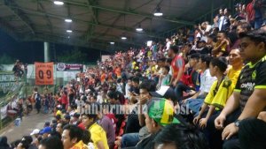 the-jakmania-dan-barito-mania_20180530_221353.jpg