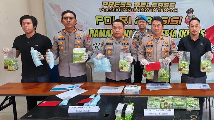Polsek Banteng Gagalkan Peredaran 13 Kg Sabu dan 10.000 Pil Ekstasi, Sindikat Dipancing Transaksi - Banjarmasinpost.co.id