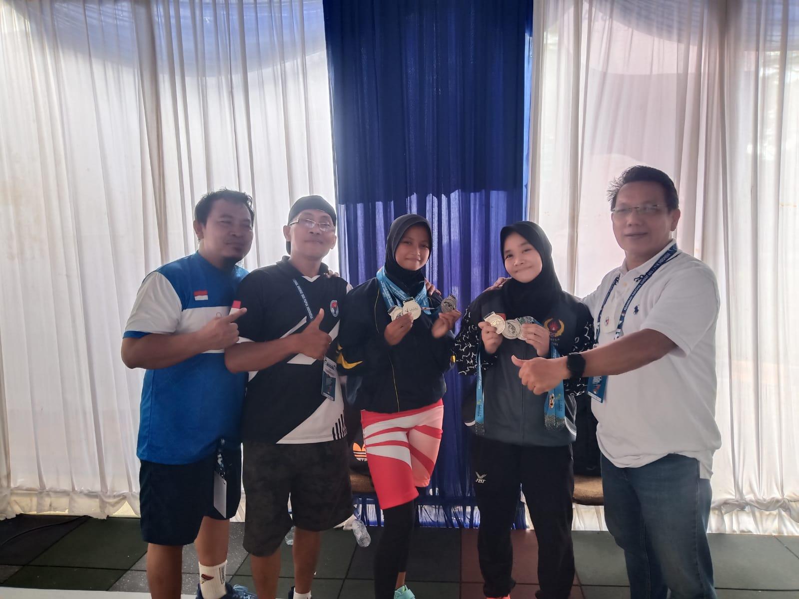Tim Angkat Besi Kalsel Meraih Perolehan Medali di Kejurnas Jawa Barat