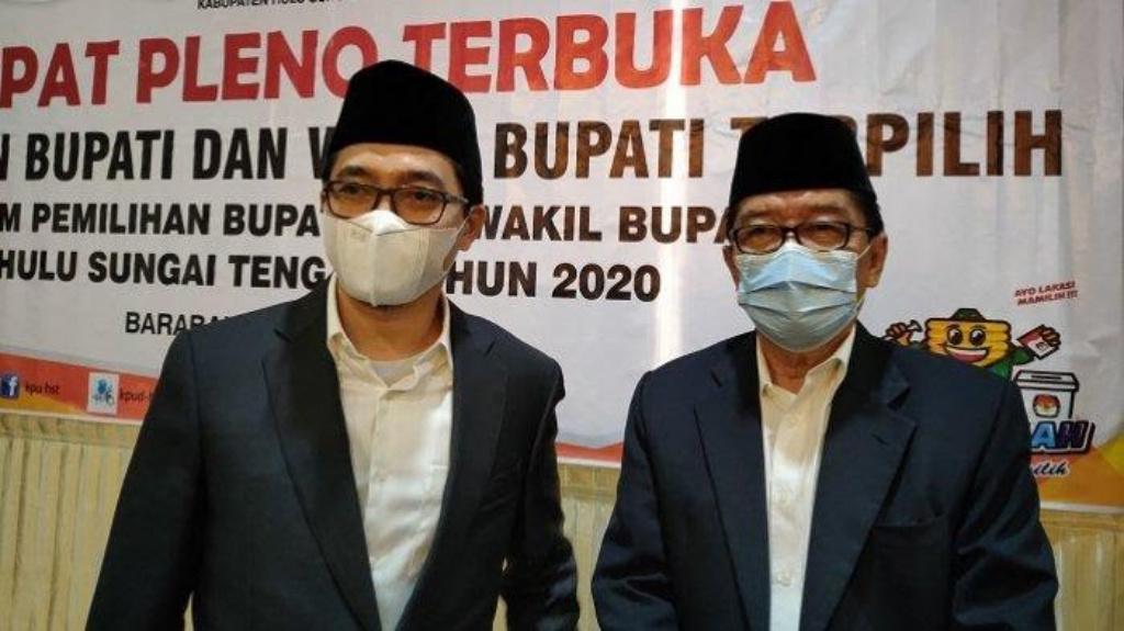 Tim Bapaslon Bupati dan Wakil Bupati HST Aulia-Mansyah Akhirnya Mendaftar ke KPU HST