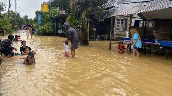 Banjarbaru Masih Waspada Bencana Hidrometeorologi, BMKG Staklim Kalsel Ungkap Prediksi Curah Hujan