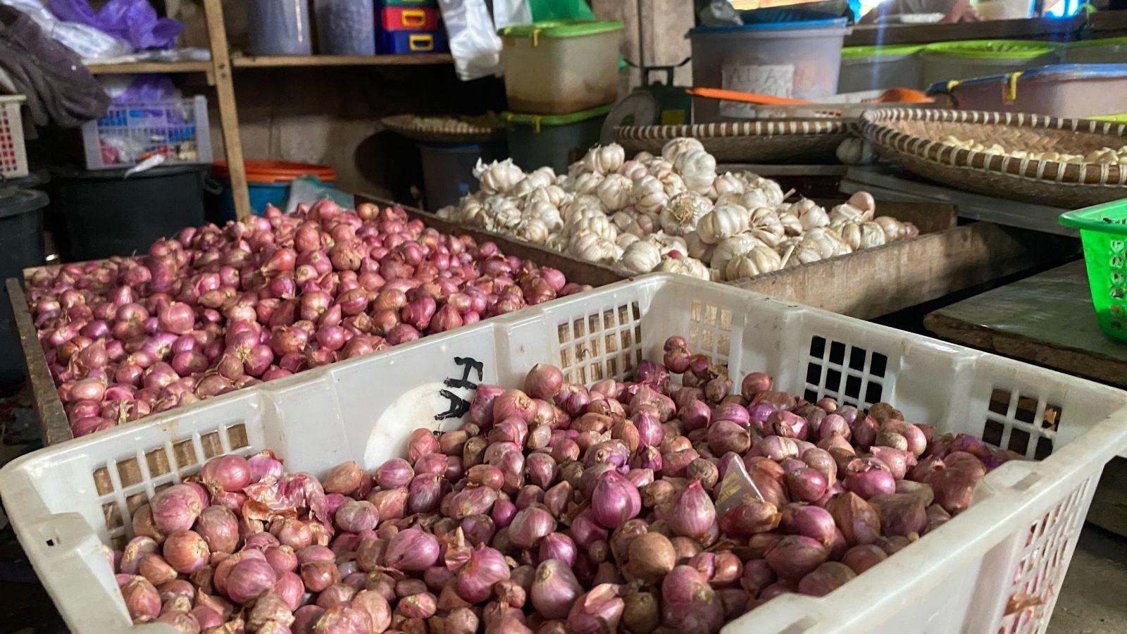 Harga Bahan Pokok di Tanah Bumbu Alami Kenaikan, Cek Harga Beras hingga Daging Ayam