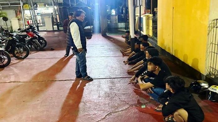 Belasan-remaja-bersama-sepeda-motornya-diamankan-petugas-Polsek-Banjarmasin-Timur.jpg