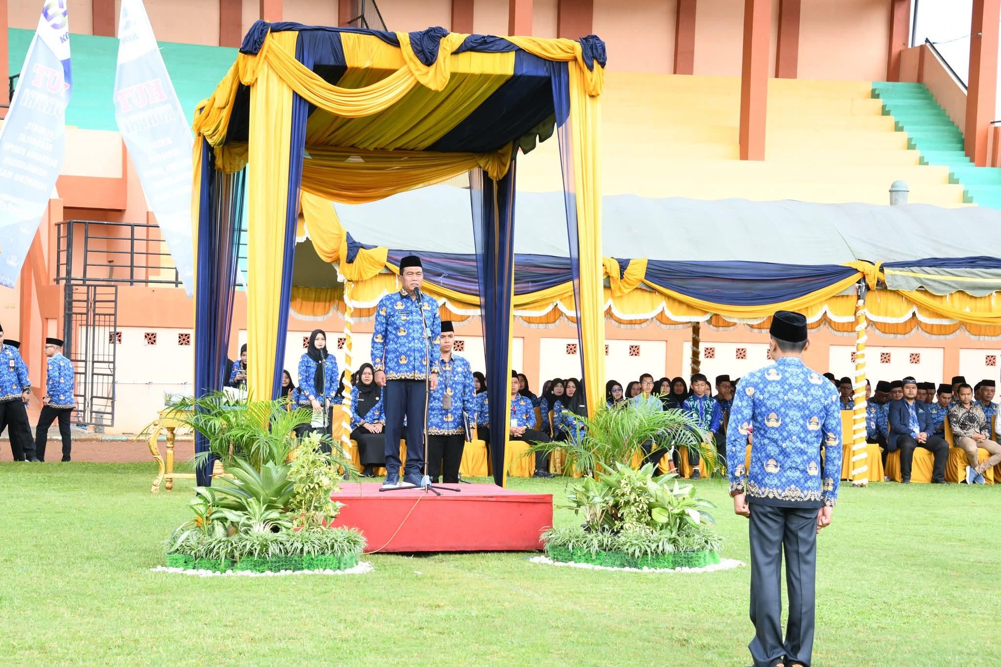 Bupati-HSS-Syafrudin-Noor-menjadi-pembina-di-Peringatan-HUT-ke-54-KORPRI.jpg