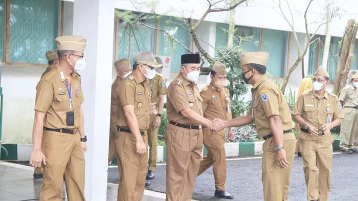 Bupati-Hss-Achmad-Fikry-Wakil-Bupati-Syamsuri-Arsyad-acara-halalbihalal-senin-09052022.jpg