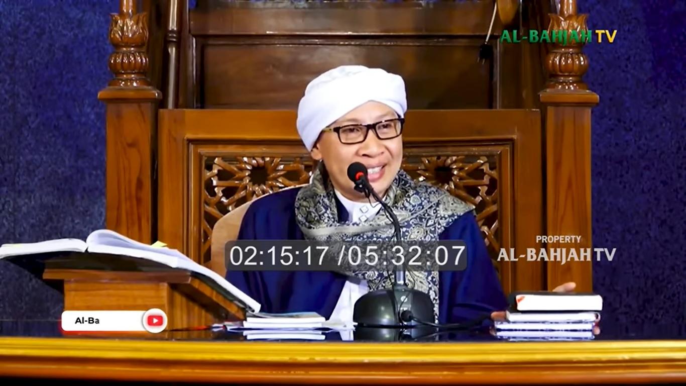 Buya-Yahya-menjelaskan-cara-menasihati-teman.jpg