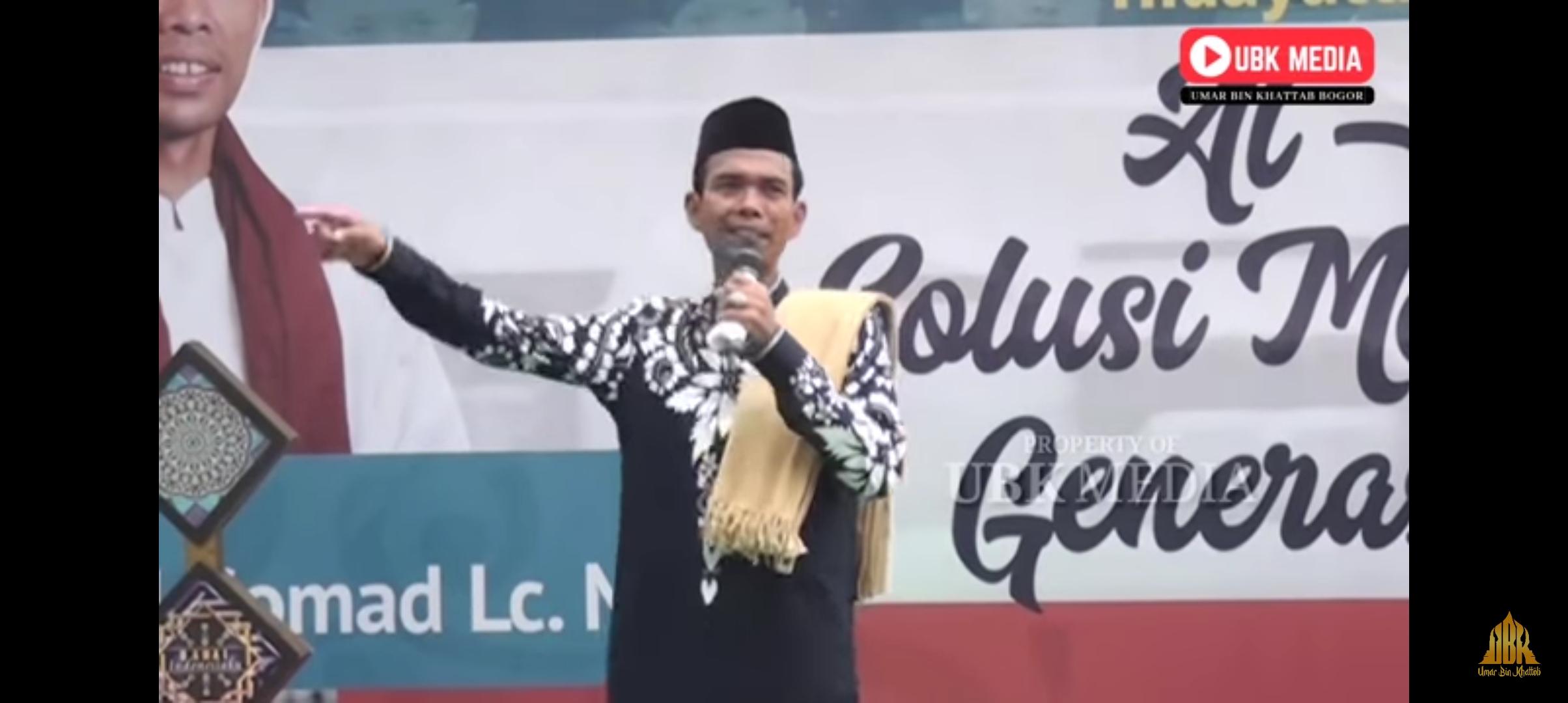 Dalam-satu-ceramahnya-UAS-pernah-membahas-mengenai-baca-Surat-Yasin-di-malam-Jumat.jpg