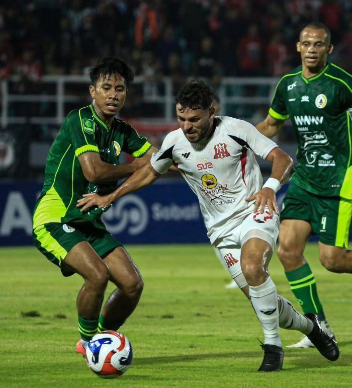 Deltas-putih-vs-PSS.jpg