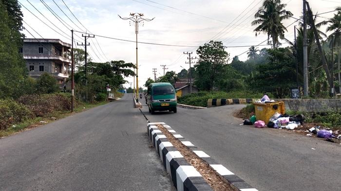 Dishub-Kotabaru-akan-memasang-rambu-bekas-di-median-jalan-ini.jpg