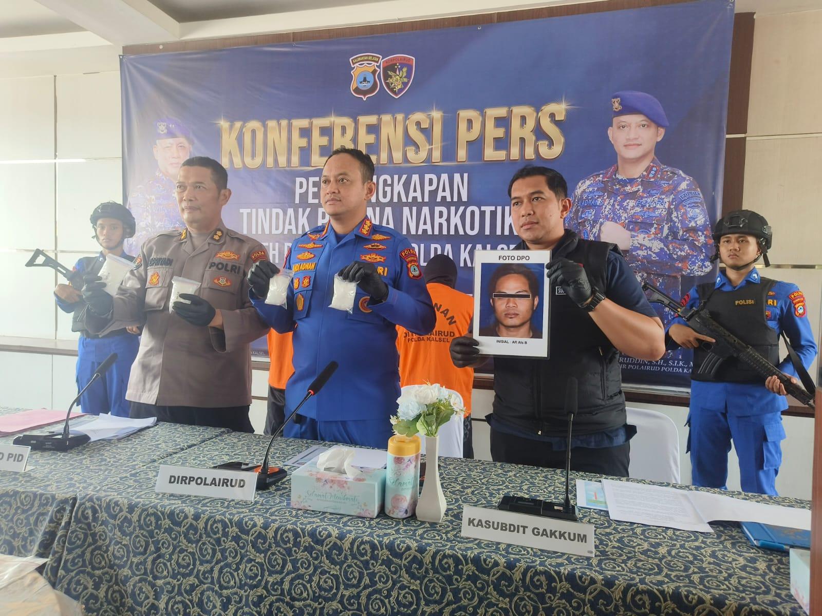 Ditpolairud Polda Kalsel Tetapkan Satu Pria Sebagai DPO Terkait Peredaran Gelap Narkoba