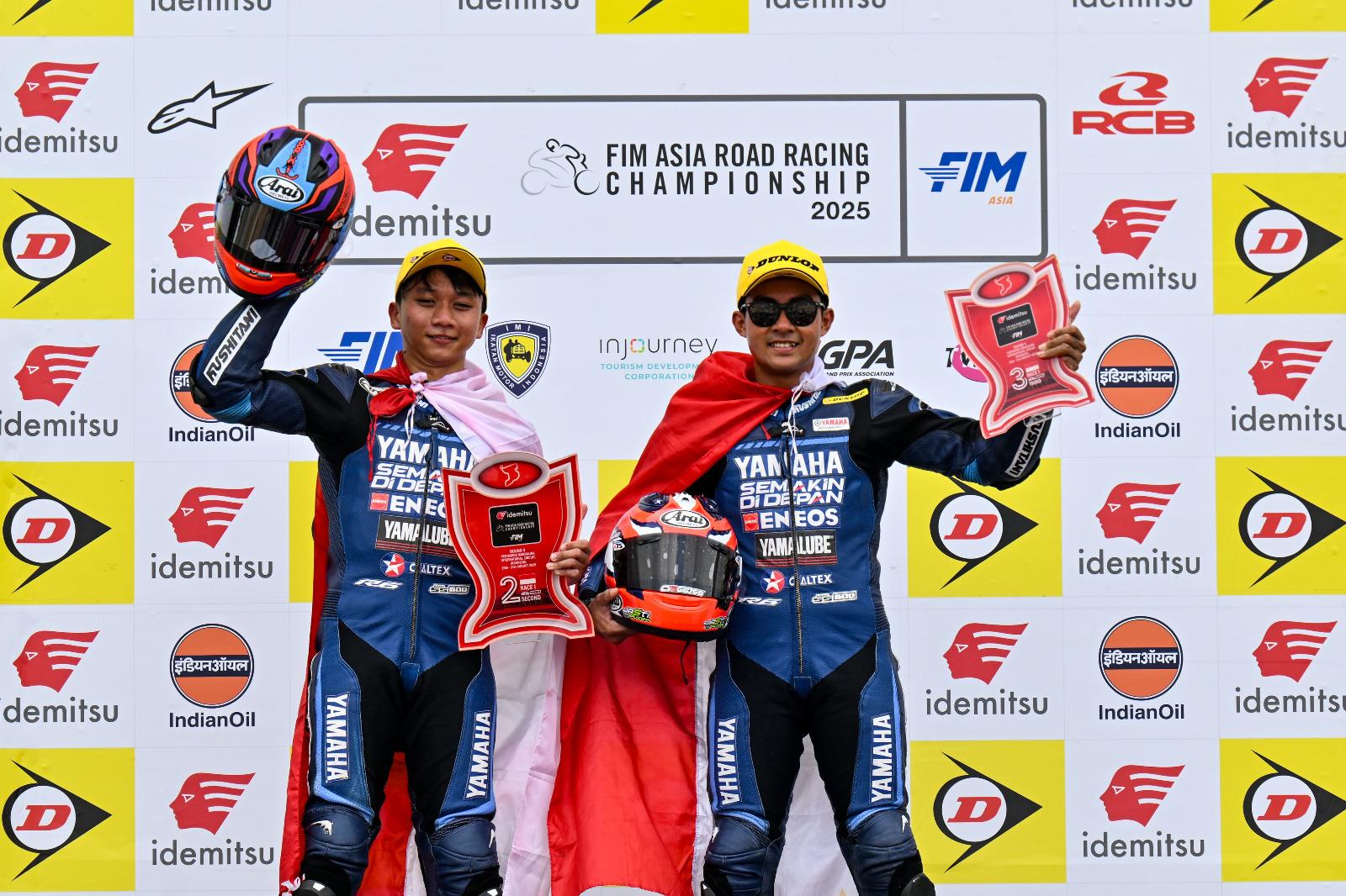 Double-podium-Yamaha-Racing-Indonesia-melalui-Wahyu-Nugroho-dan-M-Faerozi.jpg