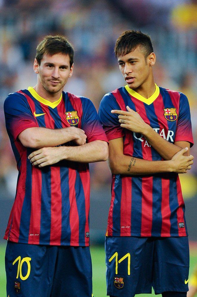Dua-bintang-Barcelona-Lionel-Messi-dari-Argentina-dan-Neymar-dari-Brasil.jpg