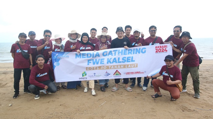 Bank Kalsel Dukung Kegiatan FWE Kalsel Gelar Gathering Media di Pantai Turki