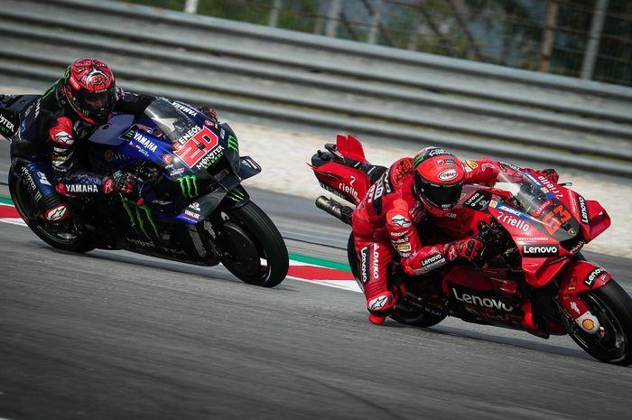 Fabio-Quartararo-Monster-Energy-Yamaha-dan-Francesco-Bagnaia-Ducati-Lenovo-Team.jpg