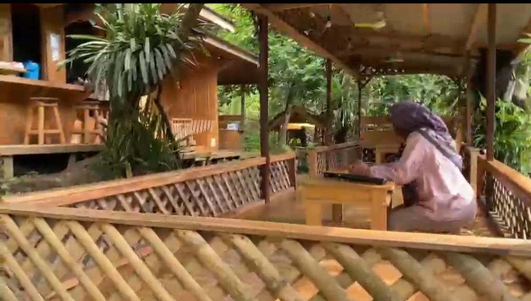 Wisata Kalsel - Pengunjung Gua Limbuhang HST Bisa Pesan Makanan Menu Khas Barabai