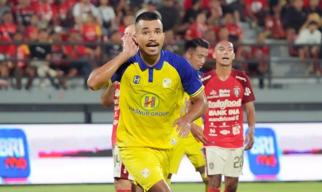 banjarmasin/Gustavo-Tocantins-Bali-United-vs-Barito-Putera.jpg