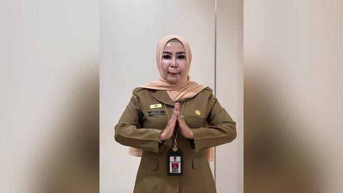 Hj-Nurliani-Dardie-atau-akrab-disapa-Bunda-Nunungsd.jpg