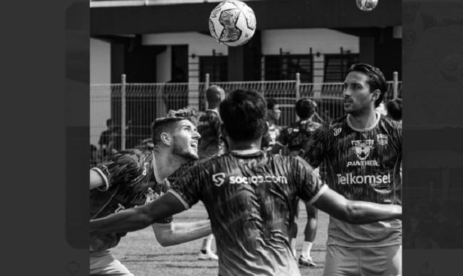 Jadwal-Persib-vs-Persija-di-Liga-1-20223ojpg.jpg