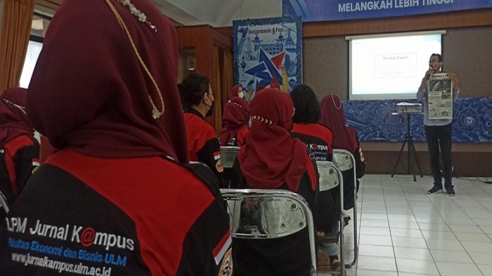 Kunjungi Media Banjarmasin Post, LPM Jurnal Kampus ULM Belajar Jurnalistik