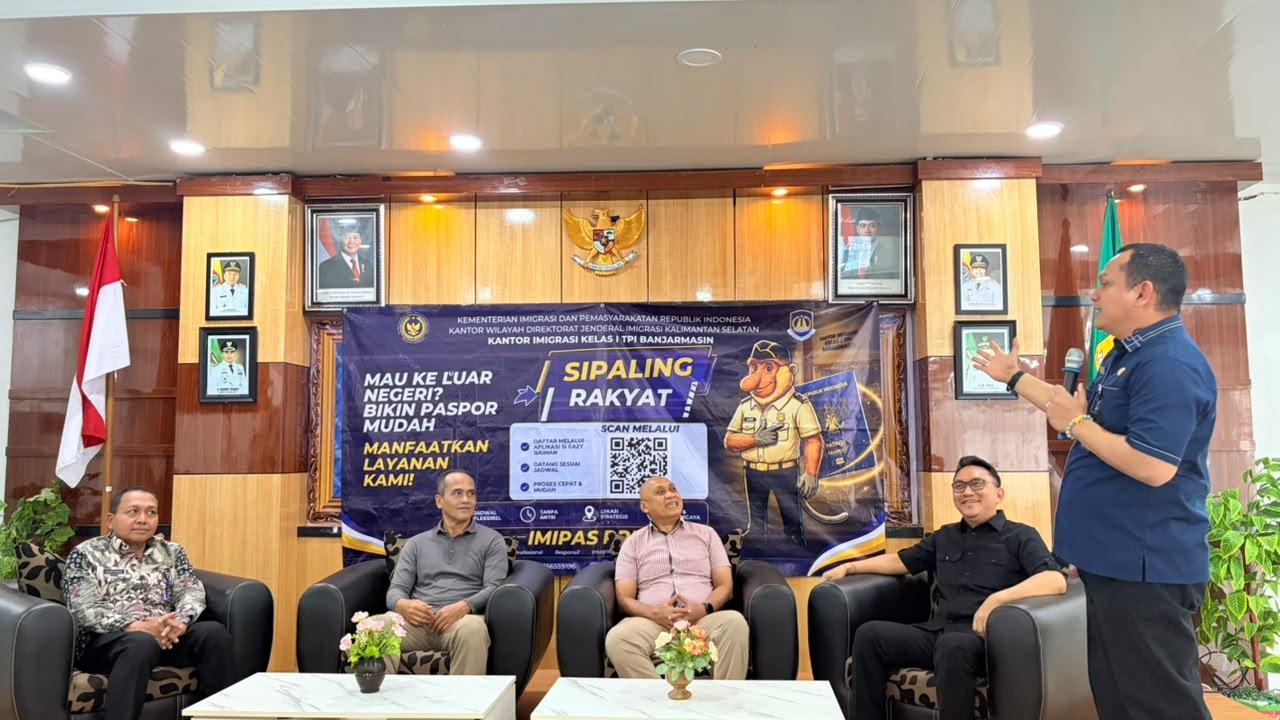 Kantor Imigrasi Kelas 1 TPI Banjarmasin Luncurkan SIPALING UNTUK RAKYAT dan SI EAZY BAIMAN di Tala - Banjarmasinpost.co.id
