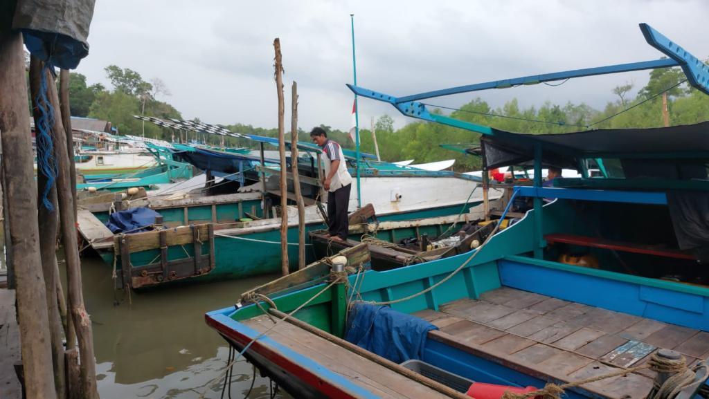 Kapal-nelayan-di-Kualatambangan-Tala-Kalsel.jpg