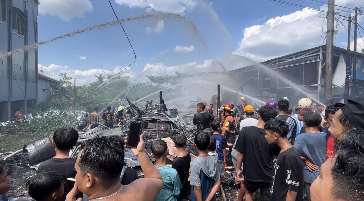 Kebakaran di Jalan Lingkar Dalam Selatan Banjarmasin, Hanguskan Satu Bangunan - Banjarmasinpost.co.id