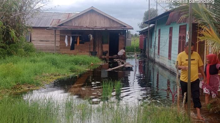 Hujan Intensitas Tinggi Guyur Batola, Tujuh Desa di Kecamatan Jejangkit Terendam Banjir