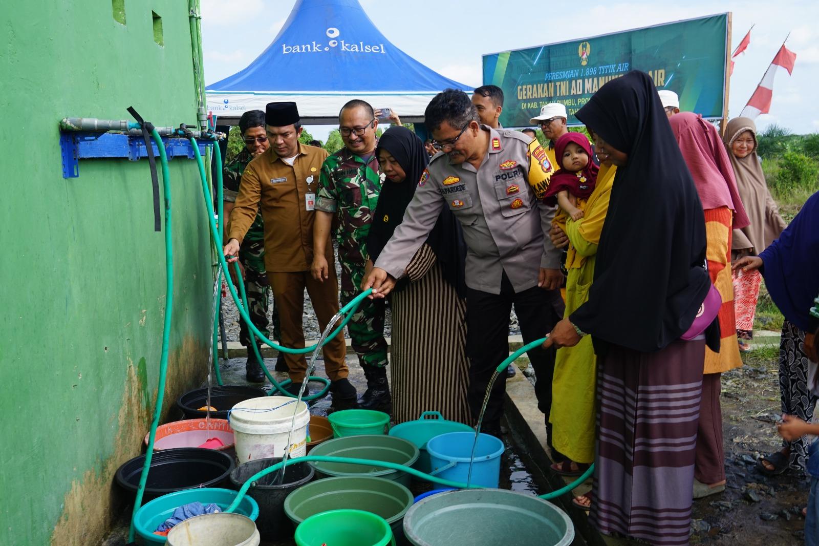 Jenderal TNI Maruli Simanjuntak Resmikan 10 Titik Fasilitas Air Bersih di Tanah Bumbu