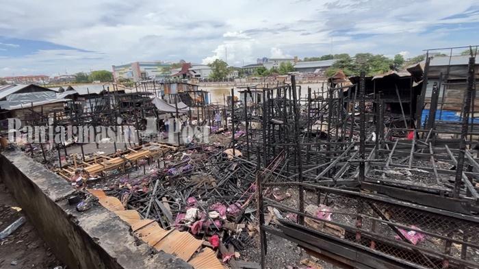 Kesedihan-masih-menyelimuti-para-pedagang-Pasar-Harum-Manis-Banjarmasin22.jpg