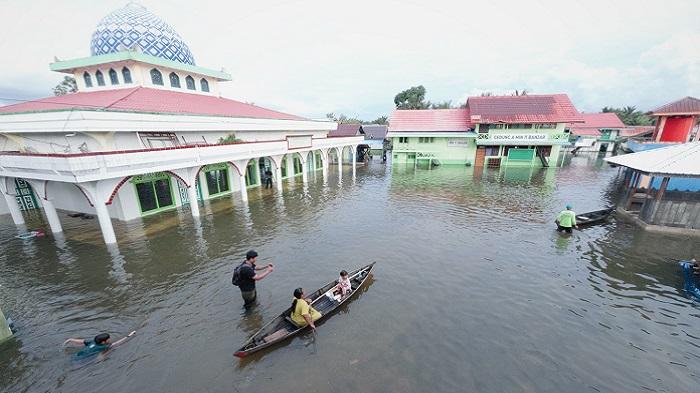 Terparah Sejak Banjir 5 Tahun Silam, Salat Jumat di Masjid di Pambatanan Banjar Pun Diliburkan