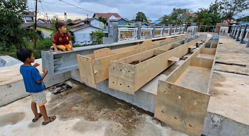 Update Pembangunan Jembatan CUSA Banjarmasin, Penguatan Oprit Sisi Sungai Akan Dilakukan