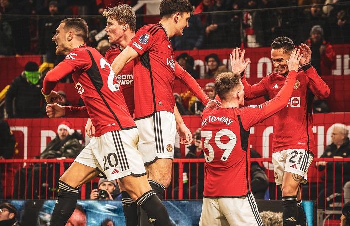 Bek Tengah Handal 19 Tahun dari Argentina Jadi Rebutan Dua Klub Top Liga Inggris, Termasuk Chelsea