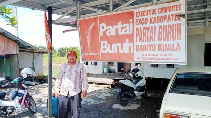 Menjelang-Pemilu-2024-Ketua-Partai-Buruh-Batola-Ran-Maulana-Rabu-2203023.jpg