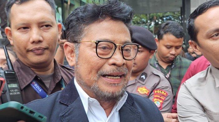 Mentan-Syahrul-Yasin-Limpo-usai-diklarifikasi-KPK-selama-35-jam-terkait-penyelidikan-dugaan-korupsi.jpg