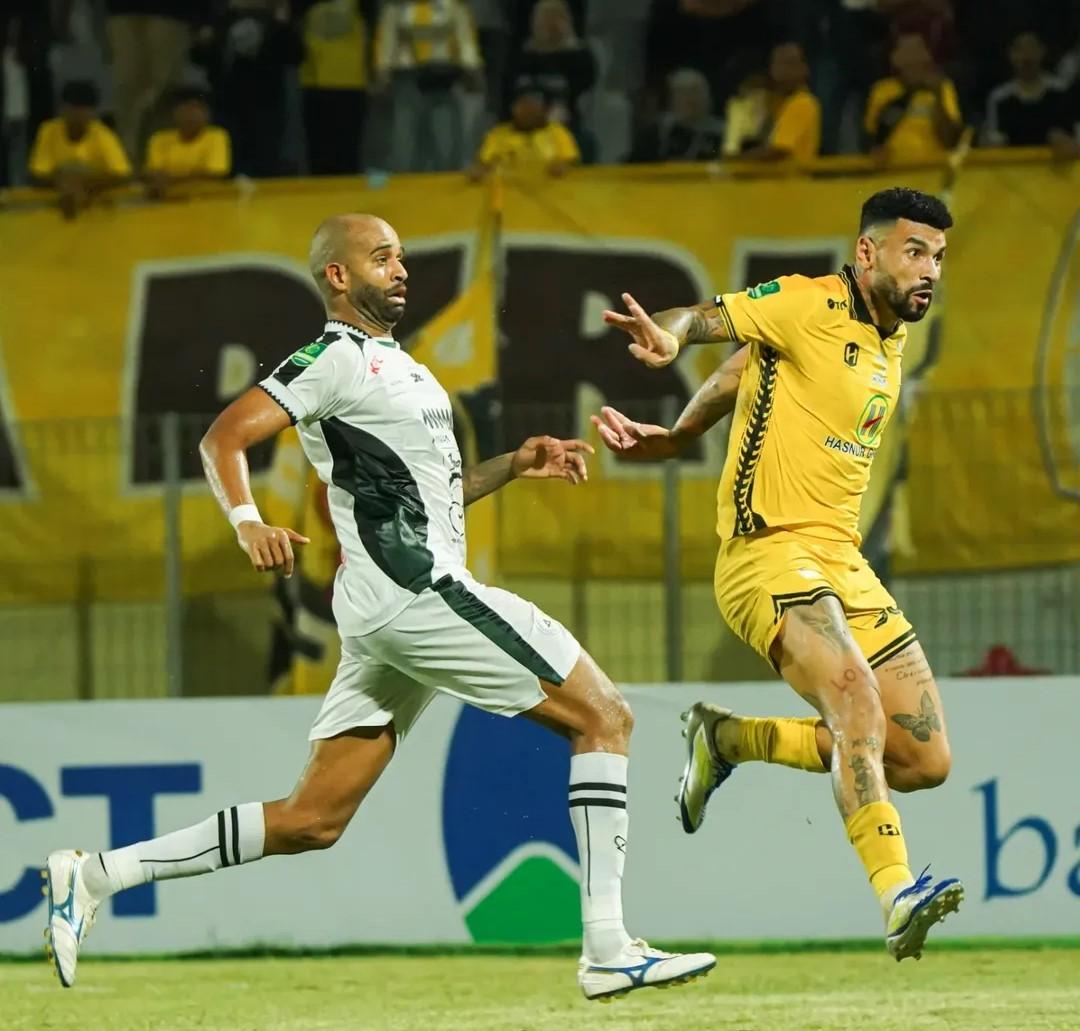 Momen-gol-Renan-ke-gawang-PSS.jpg