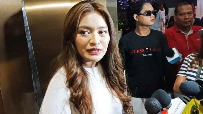 Nathalie-Holscher-ketika-ditemui-di-kawasan-Kebayoran-Baru.jpg