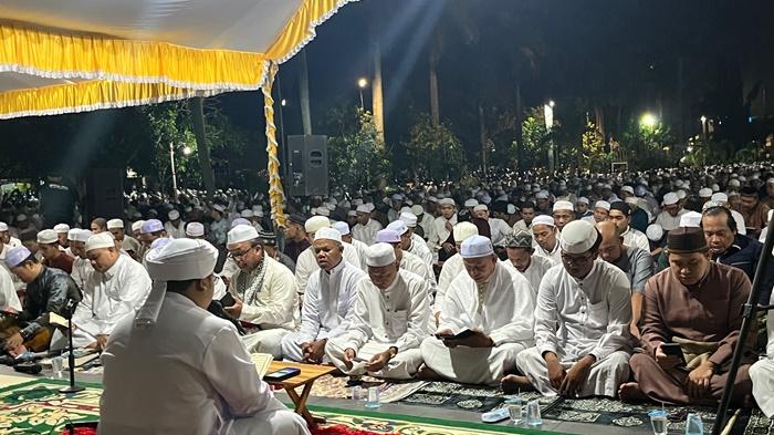 Nisfu-Syakban-di-Masjid-Raya-Sabilal-Muhtadin-Banjarmasin.jpg