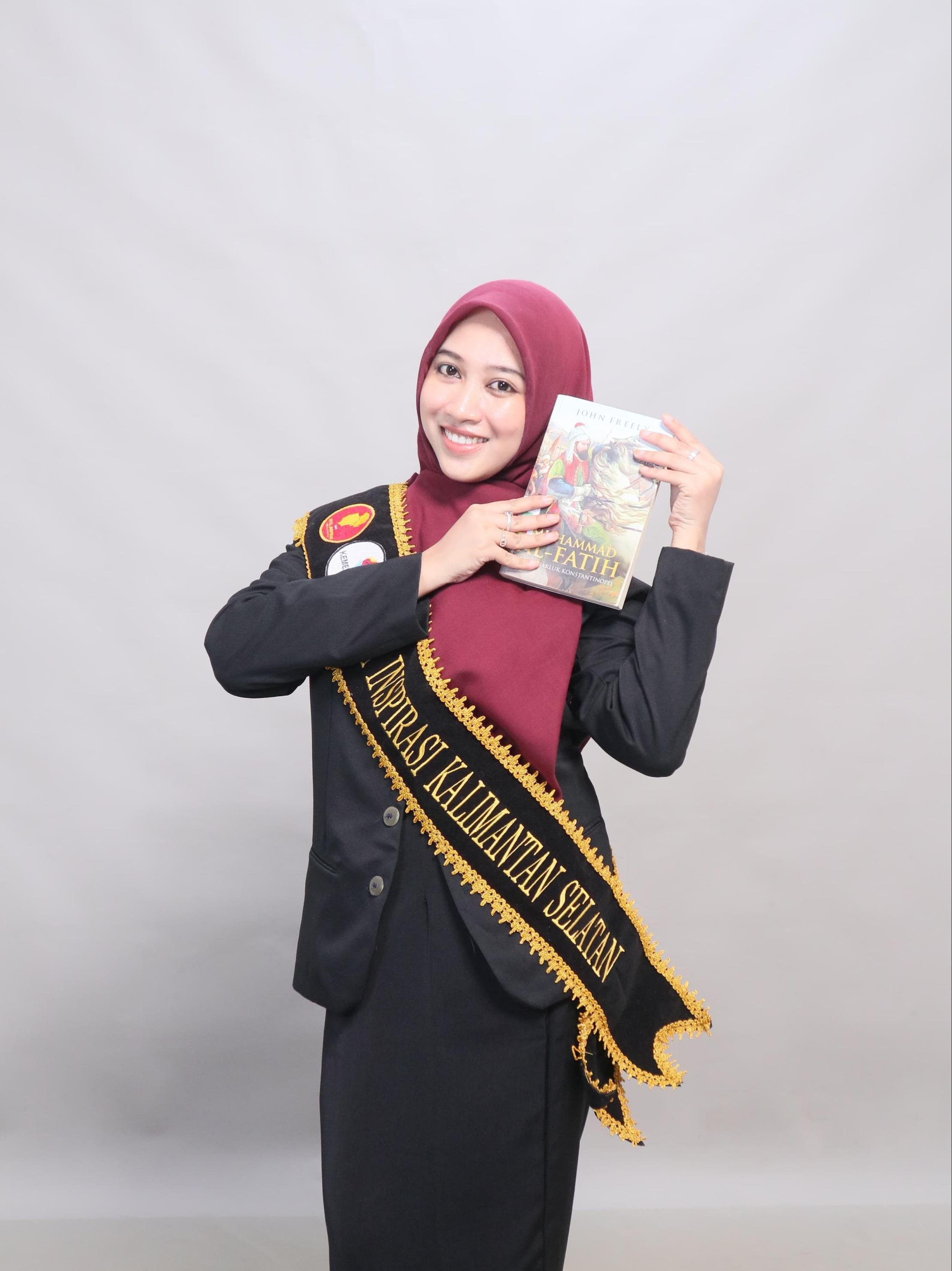 Hobi Membaca Banyak Membawa Prestasi, Nor Habibah Inayati Gadis Martapura Berbagi Rahasia - Banjarmasinpost.co.id
