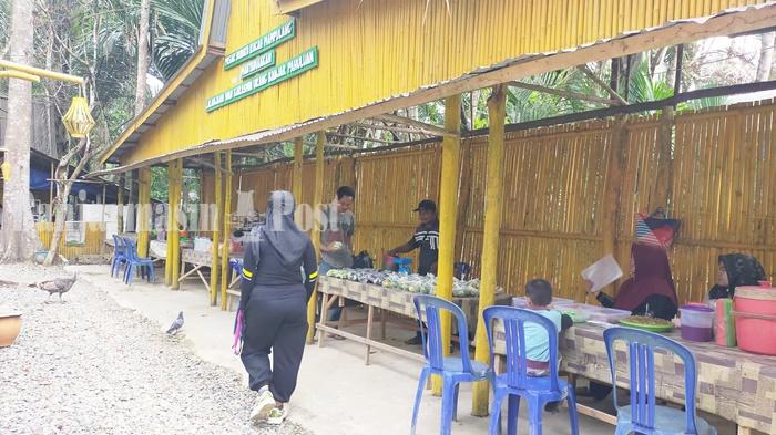 Objek-wisata-Pasar-Budaya-Racah-Mampulang-Balida-Balangan-kalsel-selasa-14112023.jpg