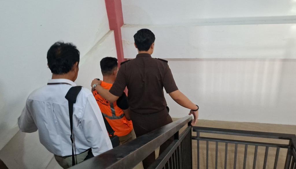 Tersangka Kasus Dugaan Korupsi BOK TanahLaut Pilih Jalani Penahanan Awal Secara Penuh