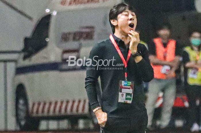Pelatih-timnas-Indonesia-Shin-Tae-yong-Jadwal-Timnas-U20-vs-Moldova-di-ANTV.jpg