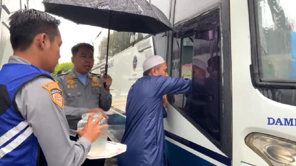 Peluncuran-bid-Damri-rute-Kotabaru-Serongga-Batulicin12.jpg