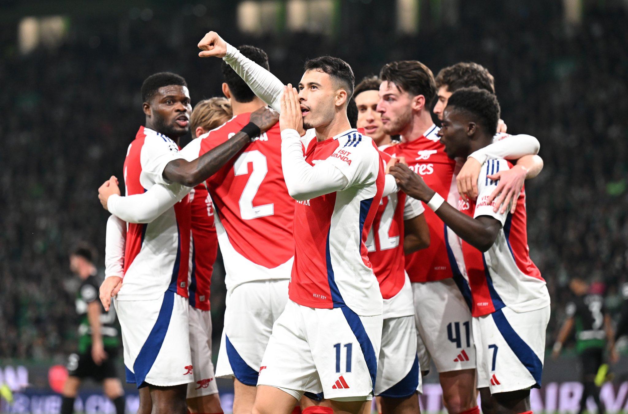 banjarmasin/Pemain-Arsenal-beramai-ramai-memberikan-selamat-kepada-rekannya-Gabriel-Martinelli.jpg
