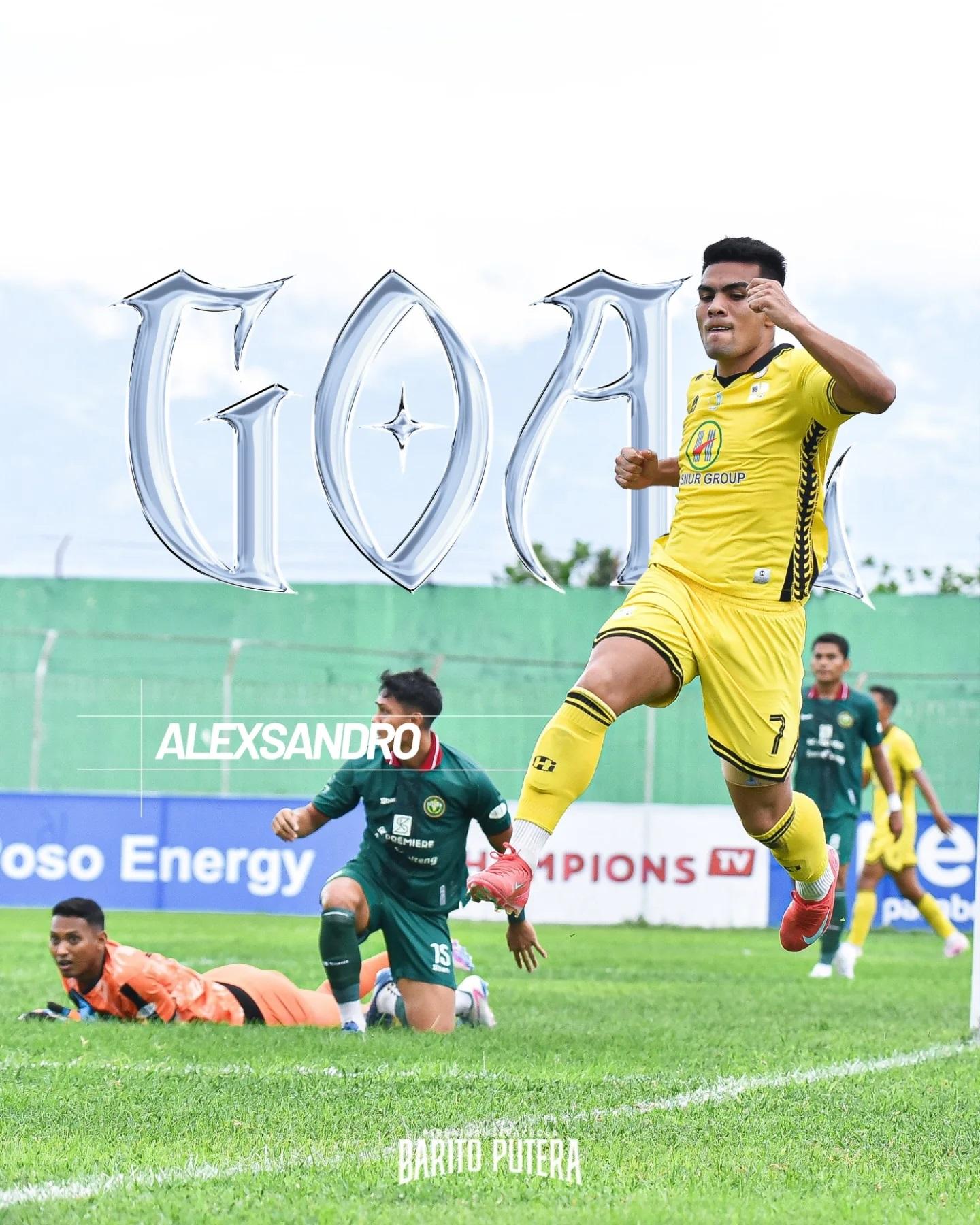 Pemain-Barito-Putera-Alexsandro-menyundul-bola.jpg